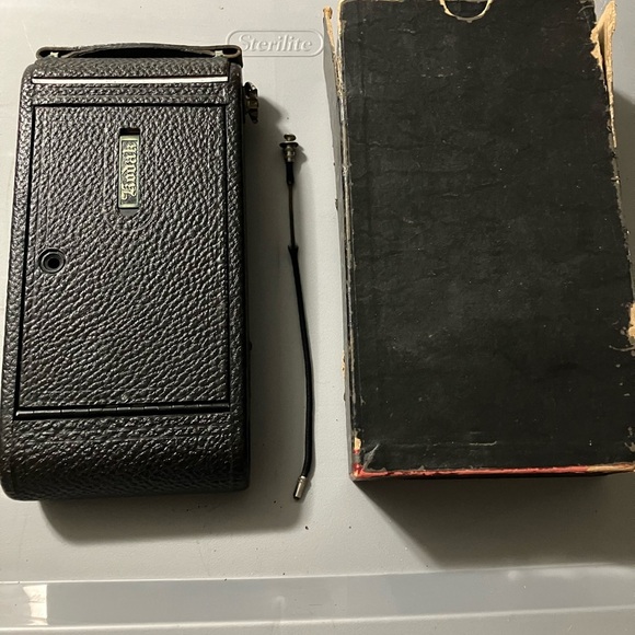 Kodak Junior No. 2c Autographic Black Classic Folding Film Camera - Picture 14 of 16